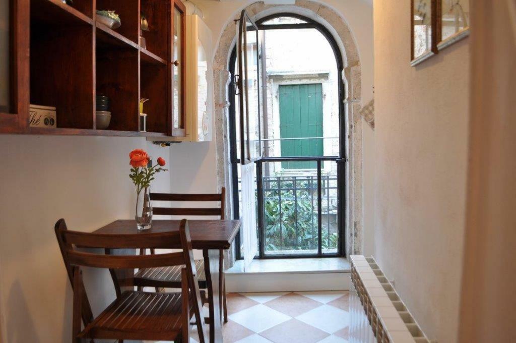 Appartamento Romantico Venetië Buitenkant foto